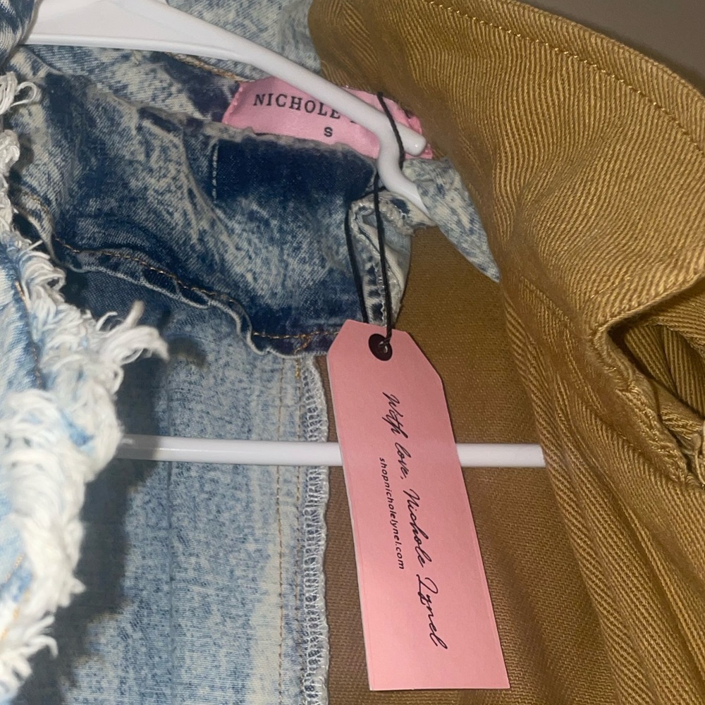 Denim and Mustard Trench Coat. Never Worn, Still with tags. - Picture 7 of 7